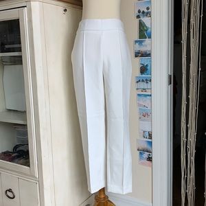 NWOT H&M White Pleated Straight Pants
